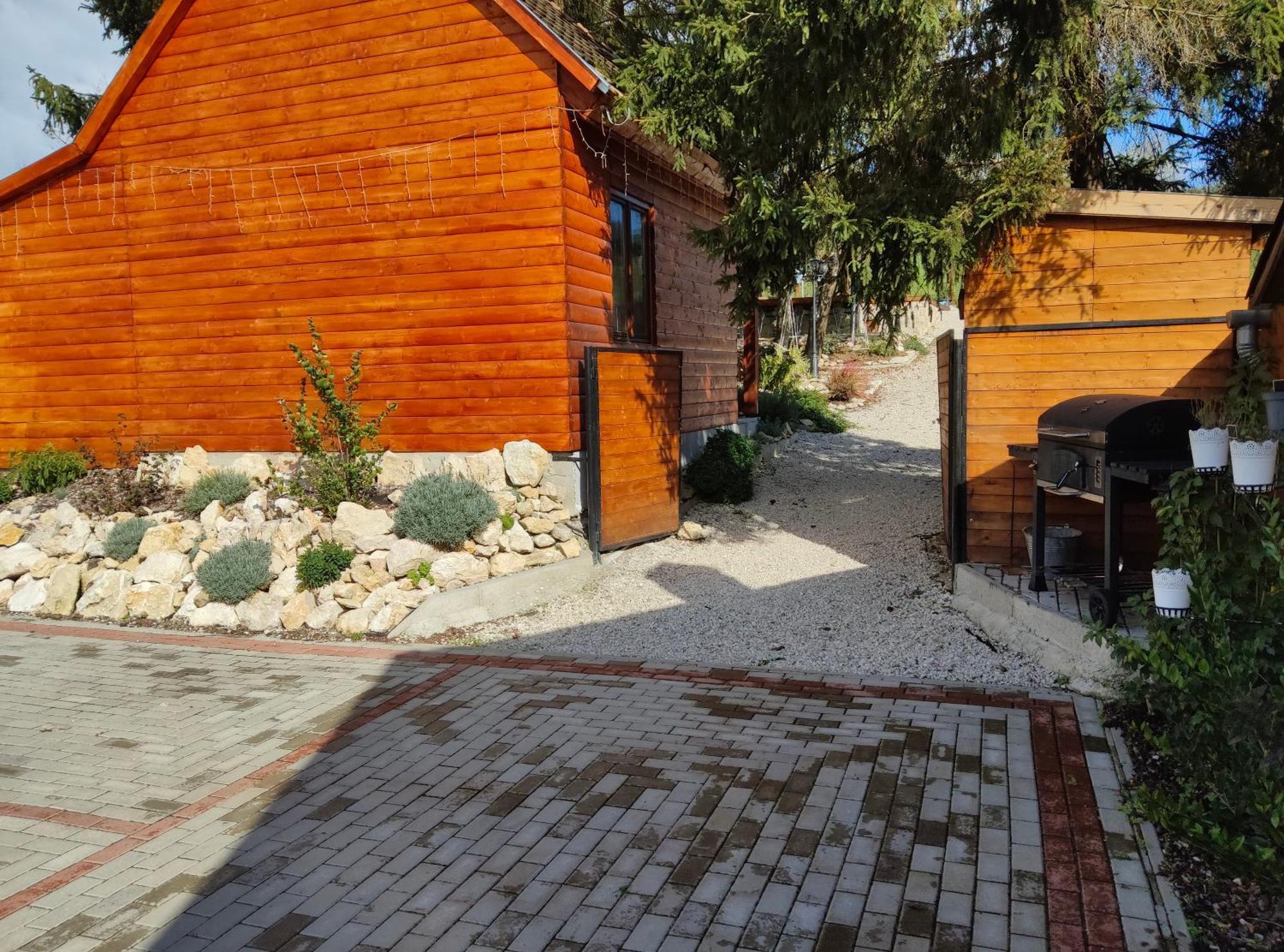 Borostyankut Wellness Home Bakonybél 外观 照片